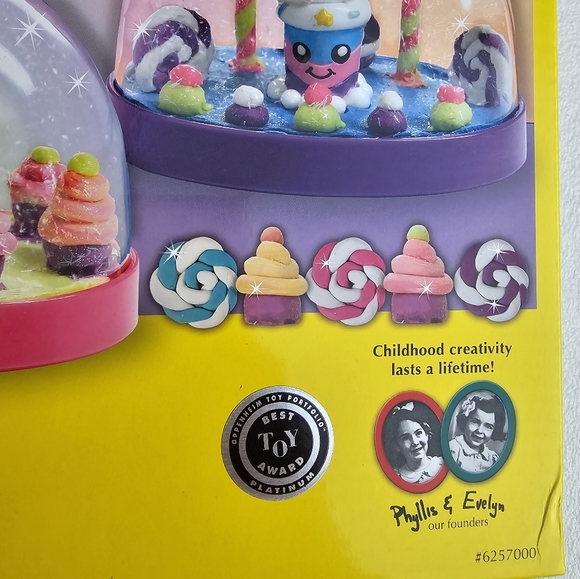 Water Globes NEW - Picture 3 of 4